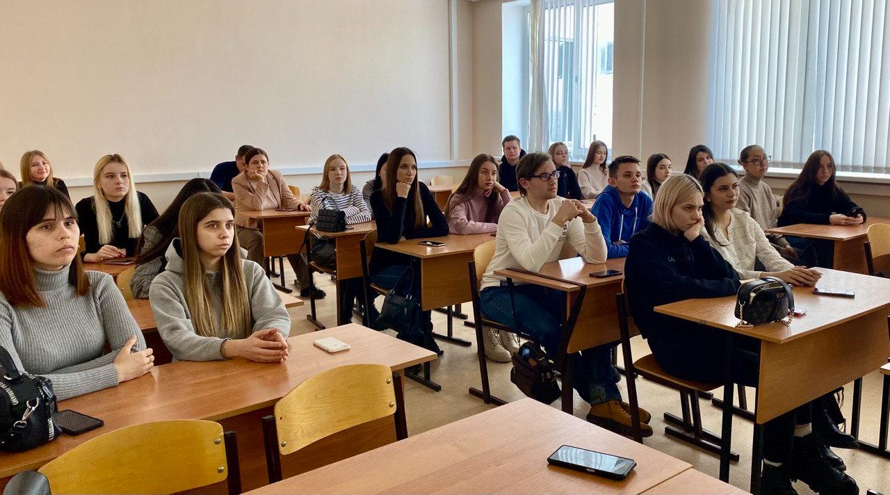 Социальные сети – современные площадки коммуникации власти и граждан