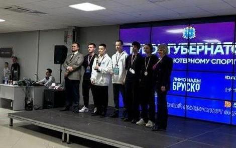 Поднимаемся к новым высотам: Интервью с Героями Киберспорта!