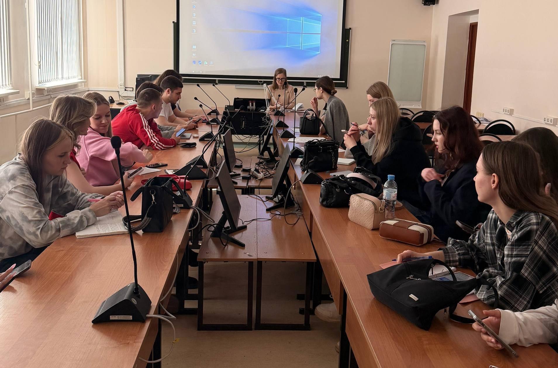 В СГЭУ обсудили перспективы и мировой опыт исламского банкинга