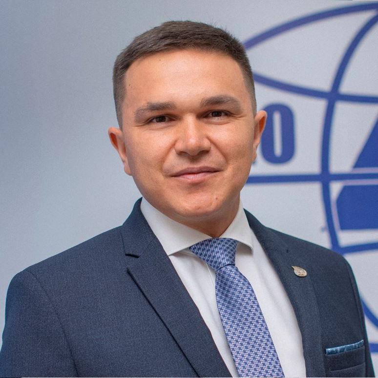 Плаксин Юрий