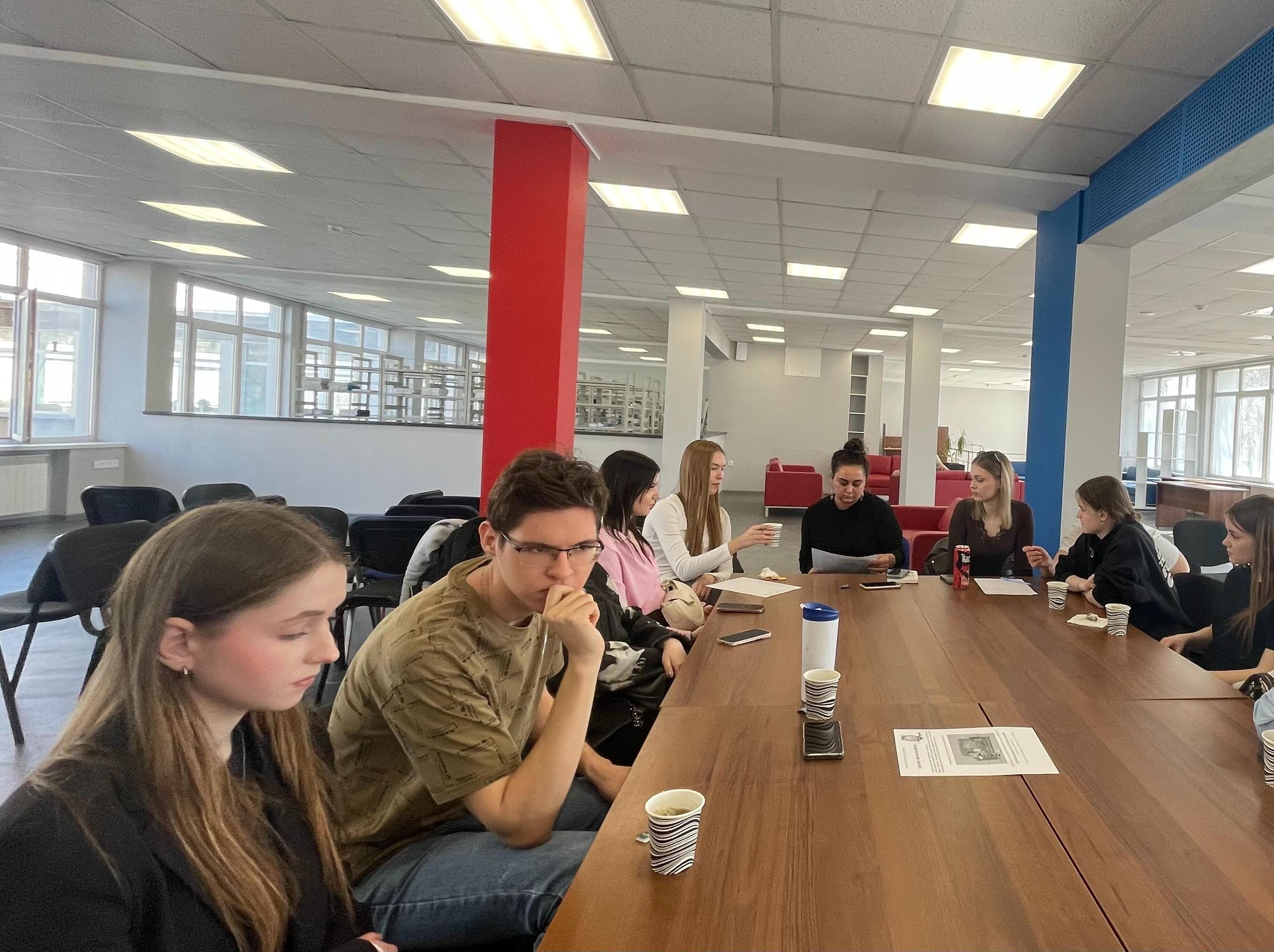 «Аристо» — новый формат философии в СГЭУ